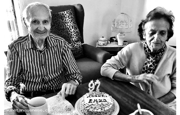 2021, Venerd 24 Settembre - Enzo festeggia i 97 con la moglie