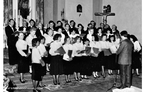 1987, Sabato 20 Giugno - La Corale al completo in Sant'Agostino