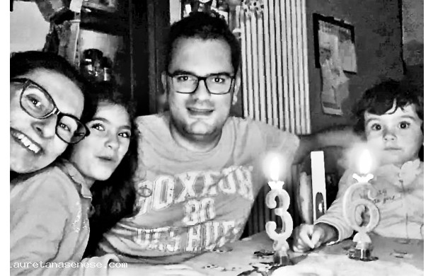 2019, Martedì 8 Ottobre - Lorenzo si gode il compleanno in famiglia