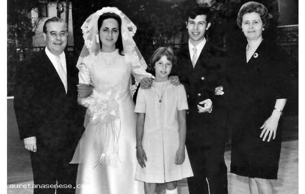 1969, Luned 16 Giugno - Giorgio e Miranda con la famiglia dello sposo