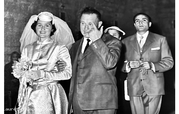 1957, Lunedì 7 Ottobre - Irma e Renato verso l'altare