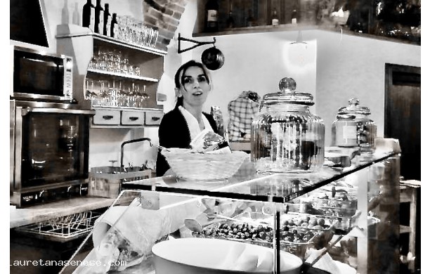 2015, Mercoledì 9 Settembre - Luisa apre la Botteghina