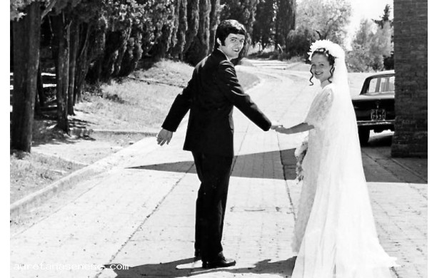 1971, Luned 21 Giugno 1971 - Giorgio e Mirella in fuga dopo la cerimonia