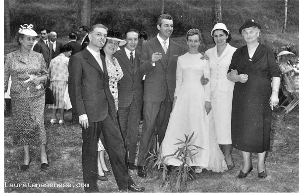 1957, Gioved 2 di Settembre - Un matrimonio famoso, svoltosi a Monte Oliveto
