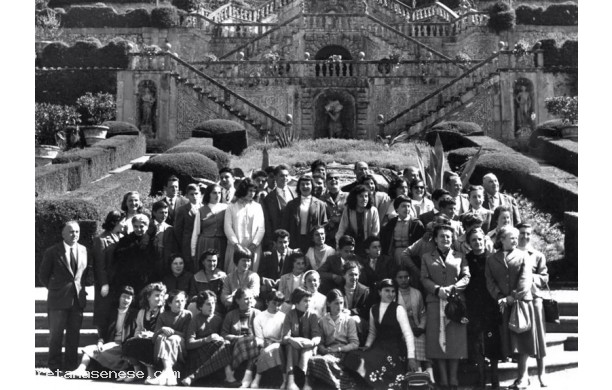 1957 - Classica gita scolastica a Collodi degli allievi delle Medie