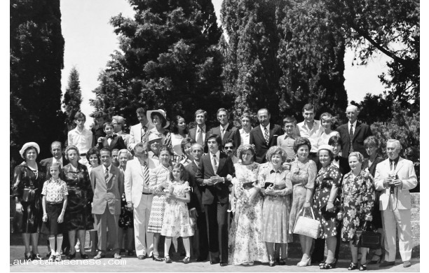 1975, Sabato 2 Agosto - Tutti i parenti partecipanti al matrimonio di Mario