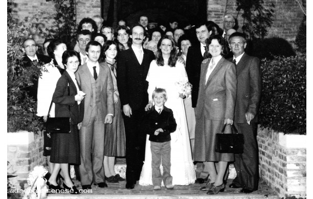 1979, Domenica 21 Ottobre - Luciana e Massimo con i parenti