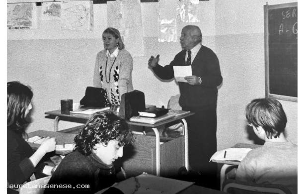 1998? - Enzo fa lezione di storia locale alle Medie