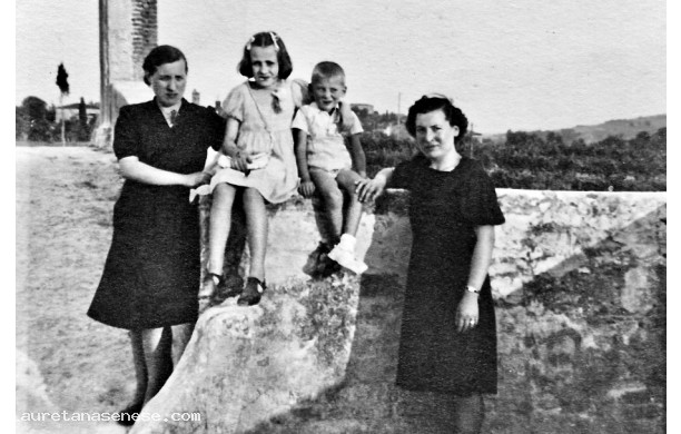 1942 - Mamme e figli al Ponte del Garbo