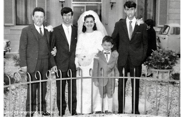 1969, Sabato 19 Aprile - Carlo e Adriana, sposi a Poggibonsi
