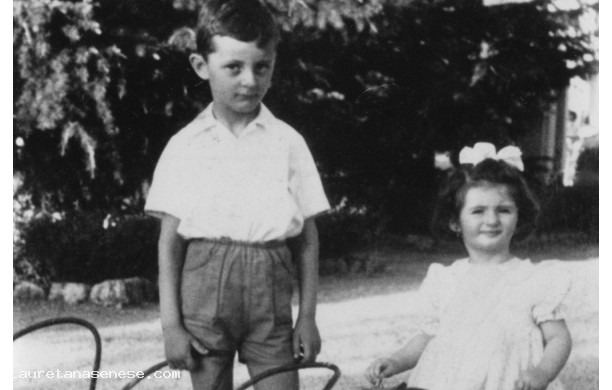 1958 - Carlo e Alessandra alla vasca dei giardini