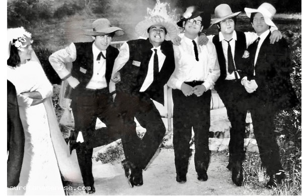 1969, Giovedì 12 Giugno - Anna e Vittorio, gli allegri parenti dopo il pranzo