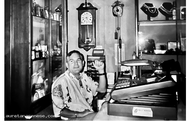 1993, Sabato 18 Settembre - Il Papini nel suo angolino di lavoro