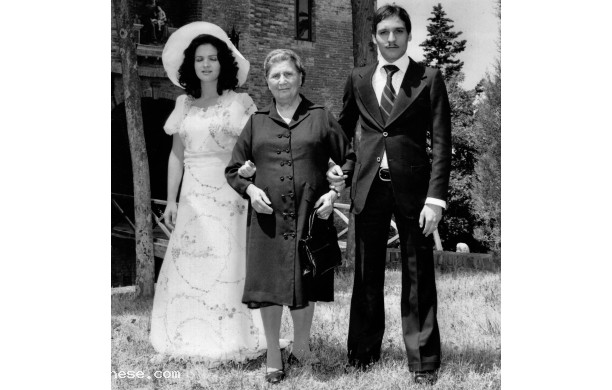 1972, Gioved 29 Giugno - Gli sposi e la nonna
