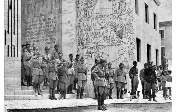 1943 - La casa del fascio al tempo del Battaglione Bersaglieri