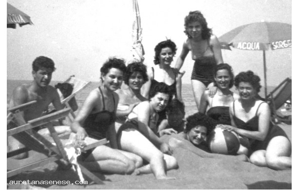 1955 - Giovent ascianese al mare