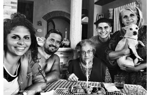 2018, Mercoled 13 Giugno - Si festeggia Ada, la zia di 94 anni