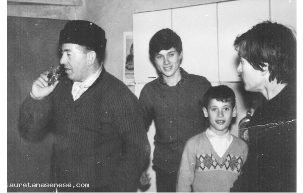 1967? - Il cappello anche in casa