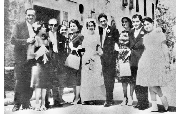 1960 - Sposa il Pianigiani, fratello di Enzo