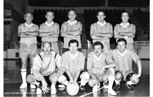 1990 - La formazione della prima squadra di calcetto