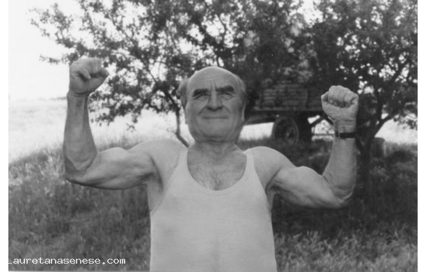 1972? - Antonio mostra i muscoli