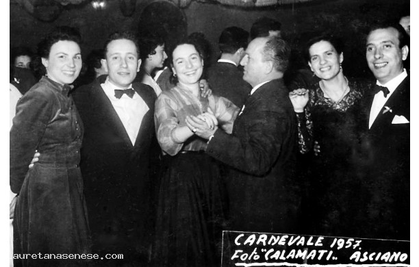 1957 - Carnevale al Ravvivati con Corrado Franci