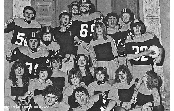 1978, Febbraio - Maschere vestite da Rugbisti