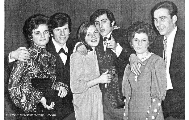 1971 - Tutti in abito da sera