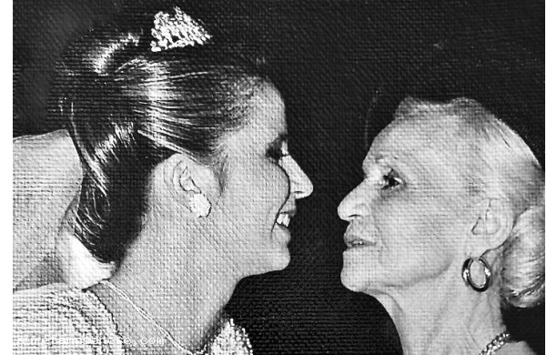1993, Domenica 12 Settembre - Beatrice con la mamma il giorno del matrimonio