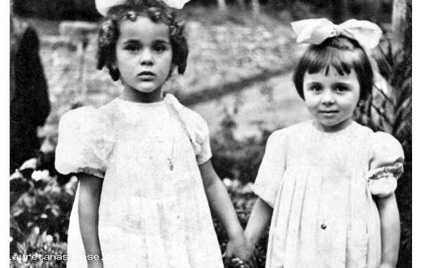 1944 - Due piccole cuginette