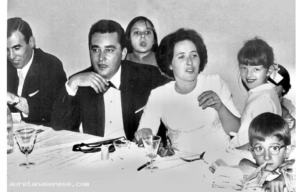 1968, Sabato 28 Settembre - Renato si sposa con Licia