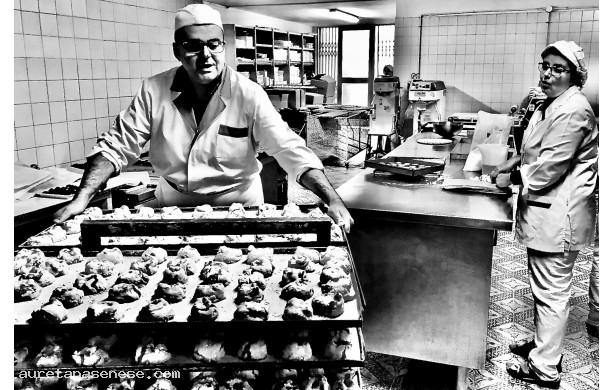 2018, 23 Novembre - A pieno regime la fabbrica dei CAVALLUCCI