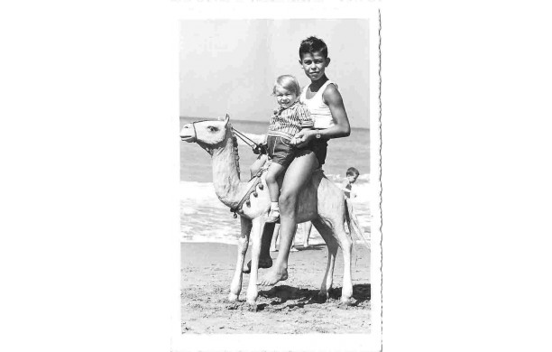 1959, Luglio - Un'estate al mare