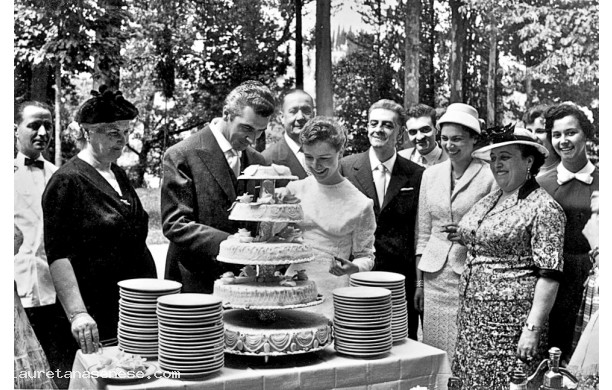 1957, Gioved 2 di Settembre - Matrimonio del prof. Tanganelli a Monte Oliveto