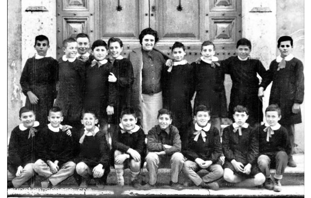 1958 - Quinta Elementare della Maestra Viti