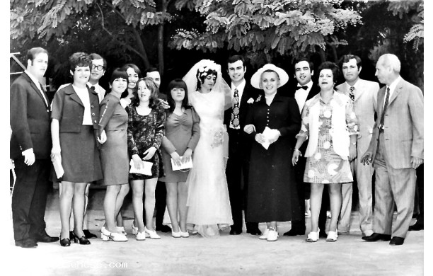 1970, Sabato 12 Settembre - Alessandro e Tatiana con gli amici dell'ombrellificio