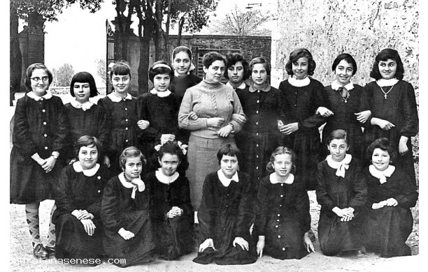 1958 - Quinta Elementare Femminile, sezione B