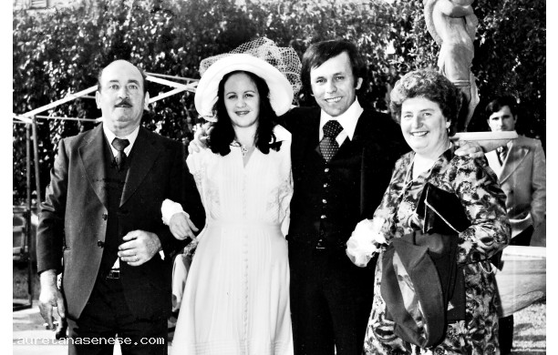 1976, Lunedì 8 Settembre - Marcello e Mara, sposi