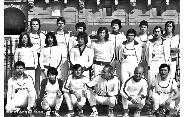 1982 - I podisti Ascianomobili partecipano alla Maratona Senese