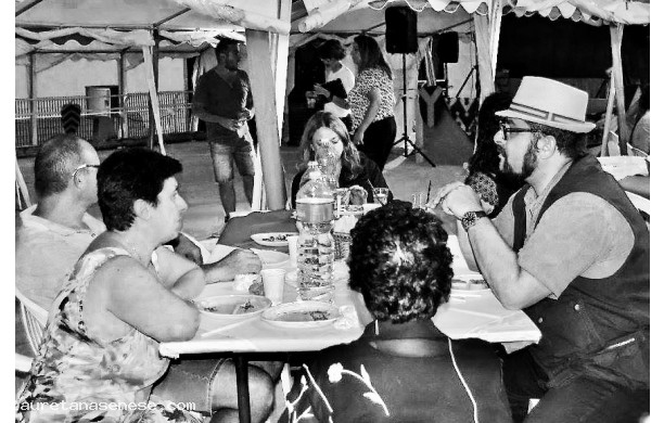 2016, Agosto - Cena al Corona Summer del campino