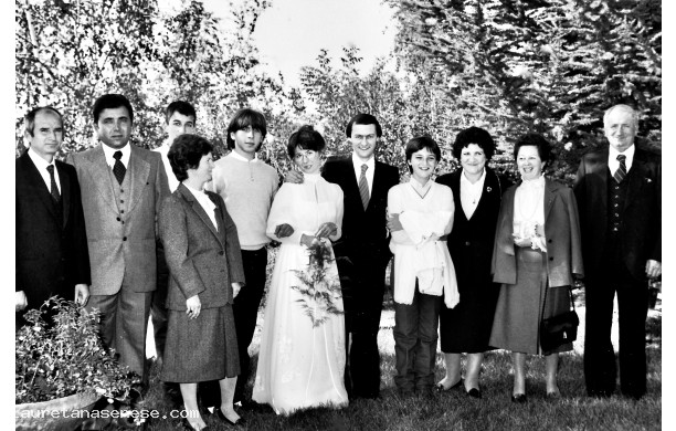 1981, Domenica 18 Ottobre - Massimo e Patrizia con i parenti di Vilma