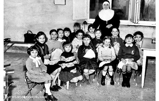 1965 - Scuola di cucito e ricamo dalle Suore