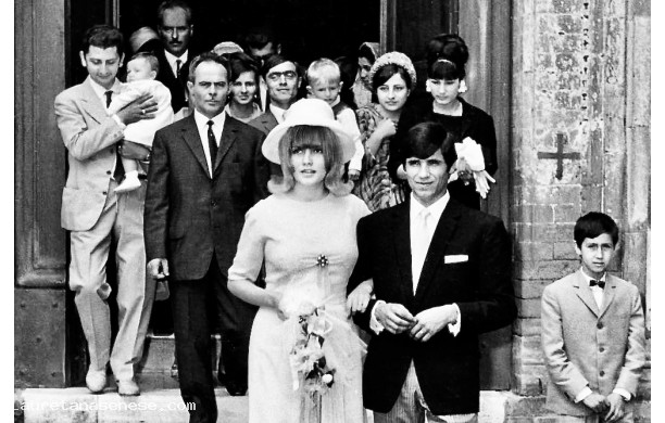 1967, Lunedì 19 Giugno - Marzia e Andrea escono dalla chiesa