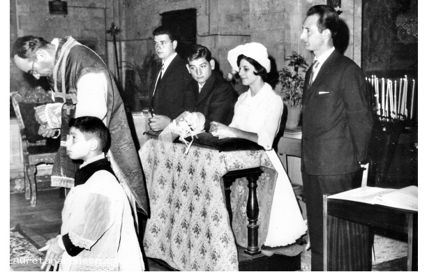 1964, Domenica 27 Settembre - Anna e Roberto all'altare