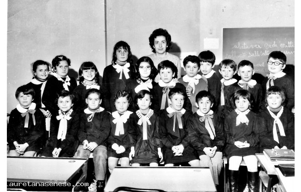 1970 - La Terza Elementare della maestra Aurelia Landi