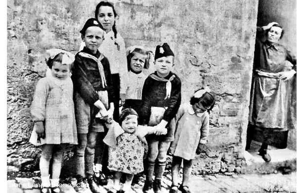 1940 - I bambini di via Bartolenga