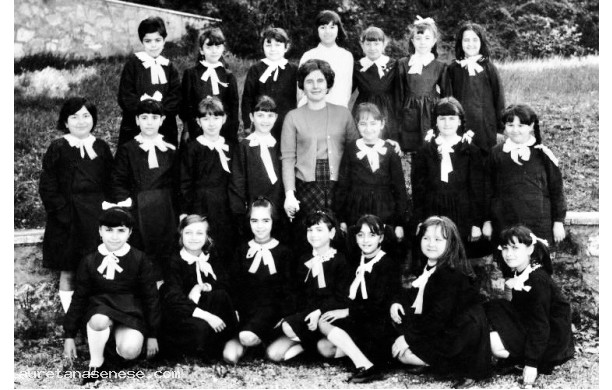 1968 - Quarta Elementare Femminile