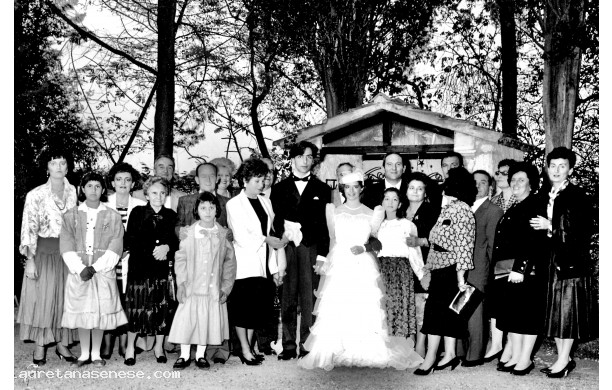 1987, Domenica 4 Ottobre - Tutti i parenti Benocci e Laschi con gli sposi