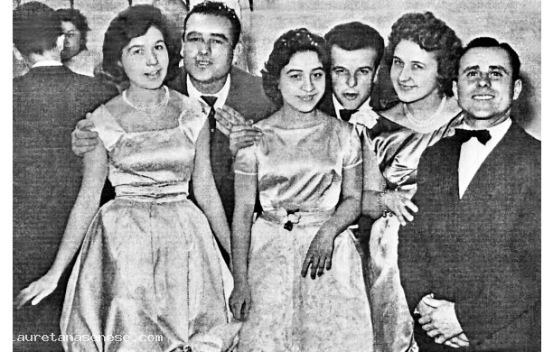 1960? - Coppie di giovani al Ravvivati