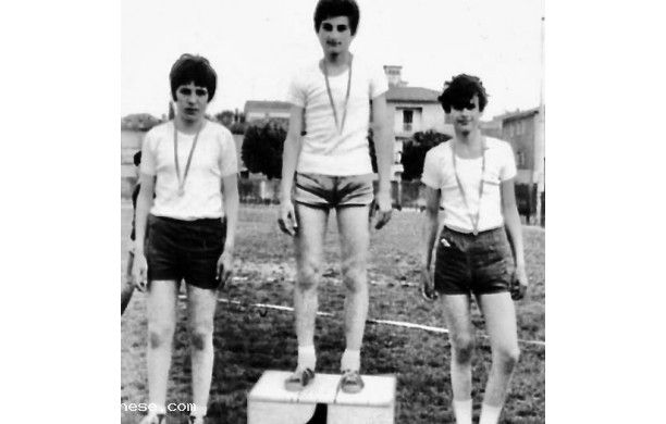 1971, 15 Maggio - Giochi della giovent: premiazione Lancio del Peso